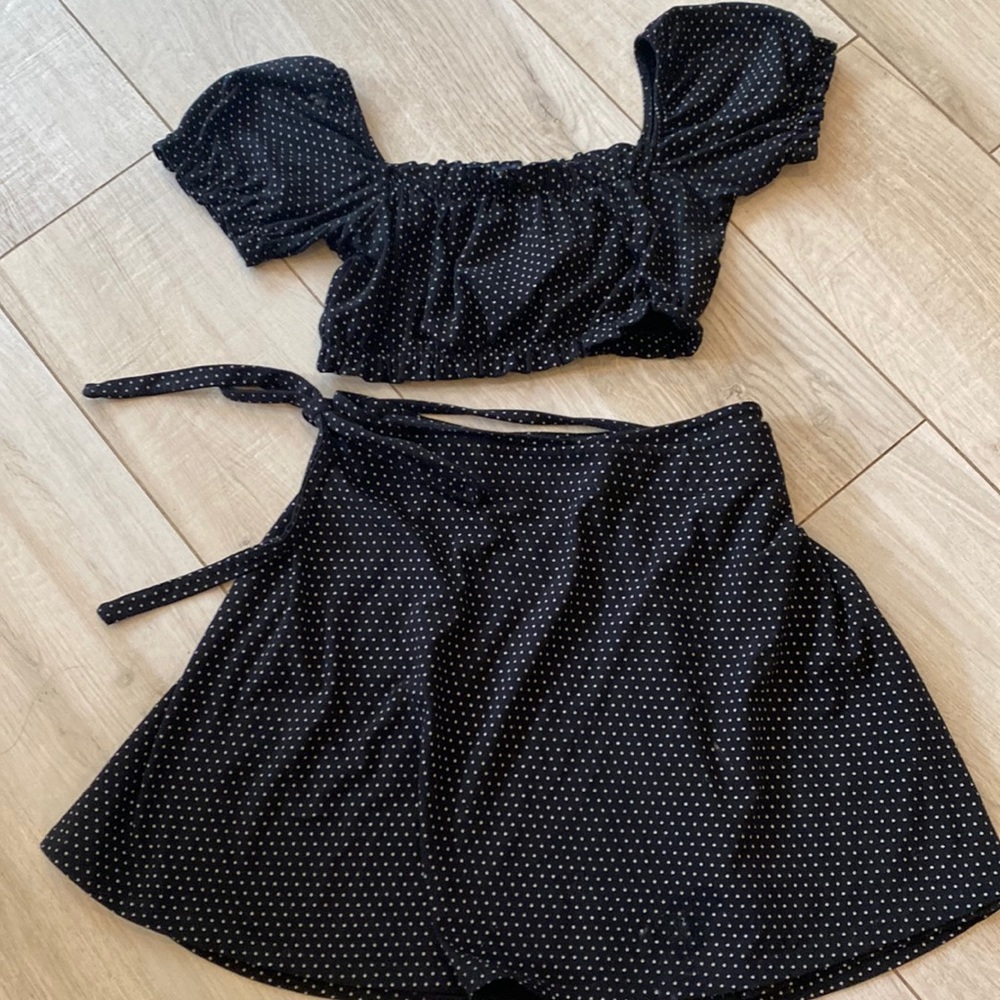 Brandy Melville 2 piece set